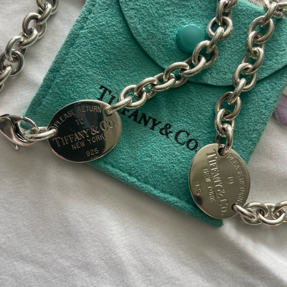 ❤️ Please Return to Tiffany & Co. Iconic Design. Silver Bracelet and Necklace ❤️ - Picture 2 of 15